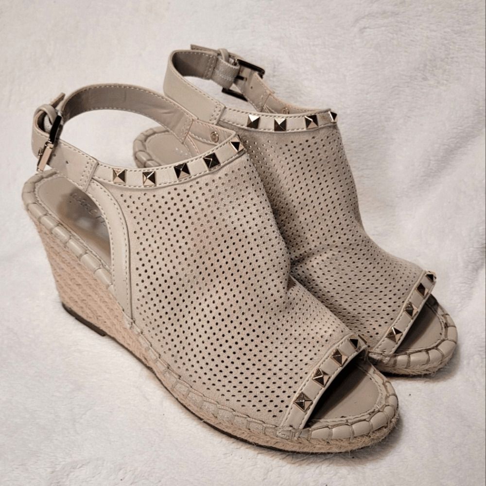 Marc Fisher suede Senton studded Espadrille Wedges Size 8